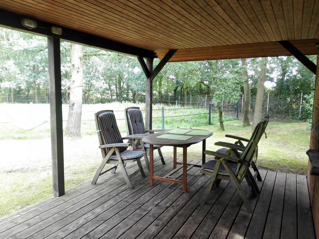 Ferienhaus Am Waldchen Villa Uelsen Exteriör bild