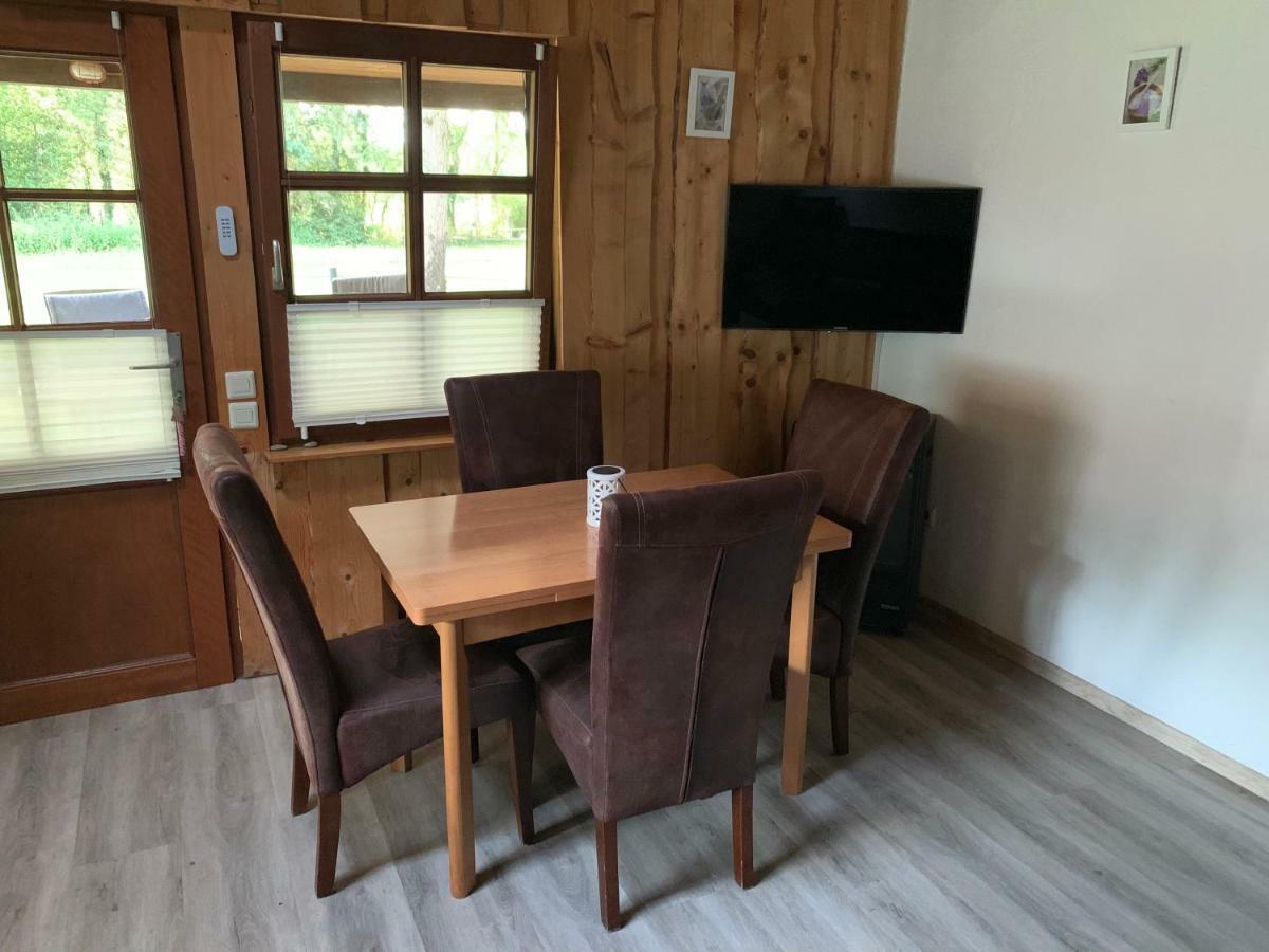 Ferienhaus Am Waldchen Villa Uelsen Exteriör bild