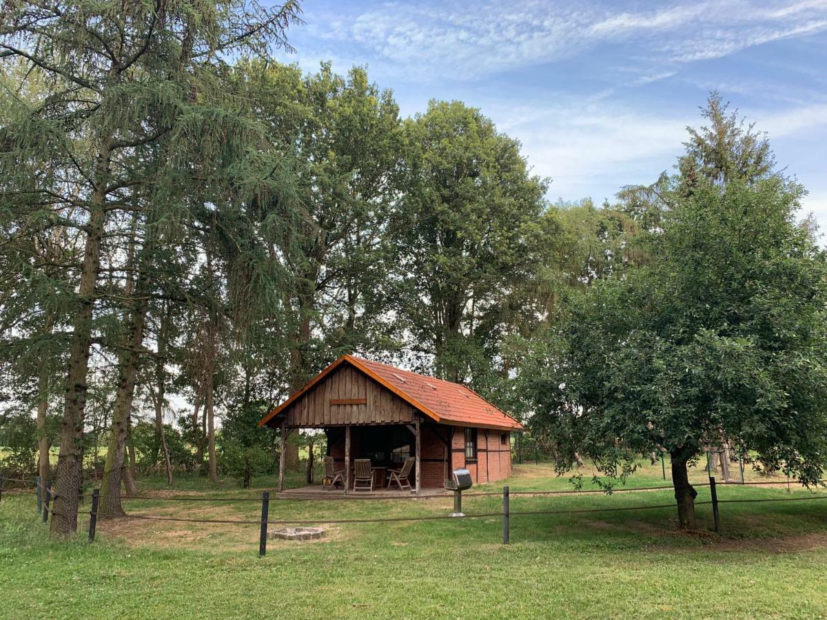 Ferienhaus Am Waldchen Villa Uelsen Exteriör bild